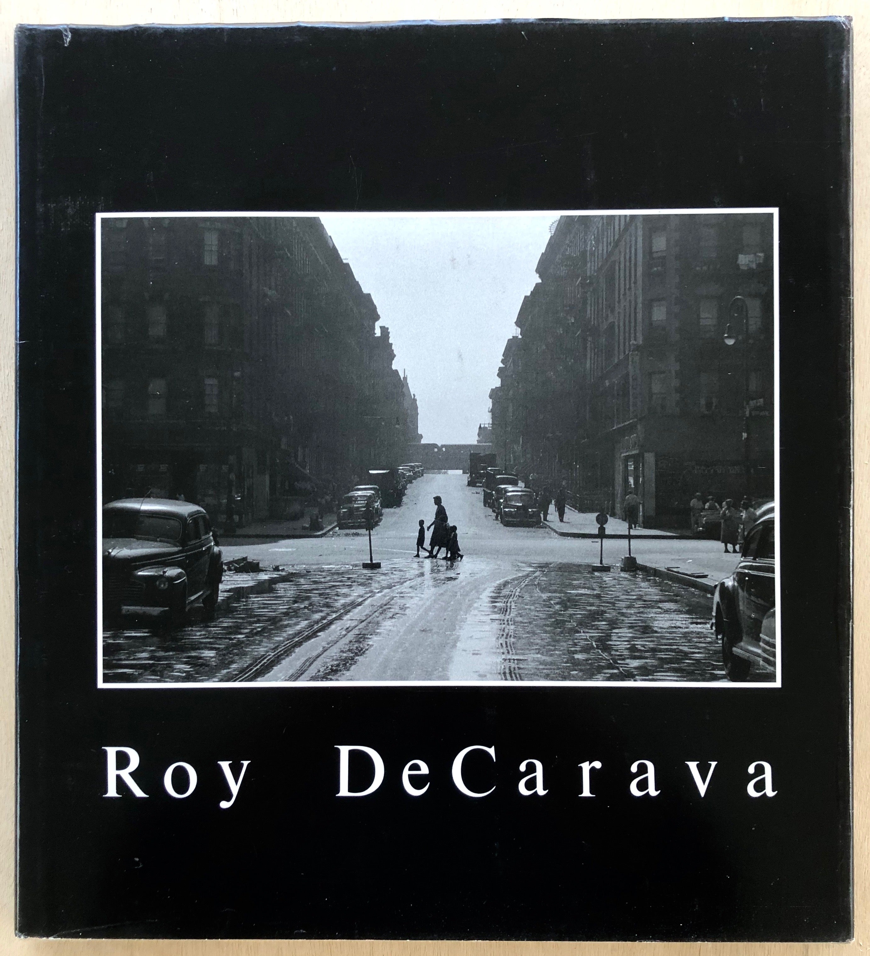 ROY DECARAVA: PHOTOGRAPHS with an introduction by Sherry
