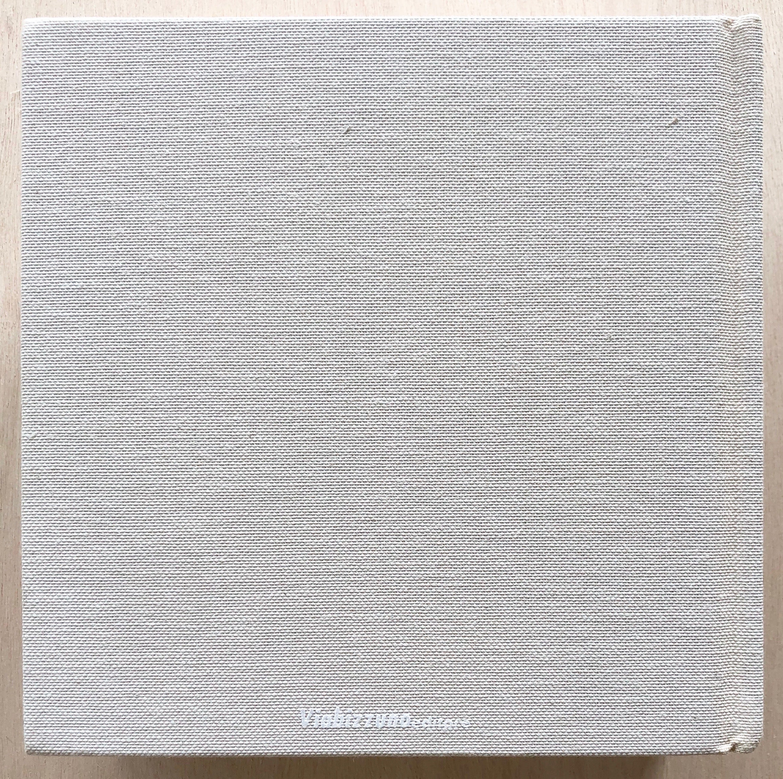 洋書 Claudio Silvestrin EYE CLAUDIO by Claudio Silvestrin (SIGNED) – Familiar Trees