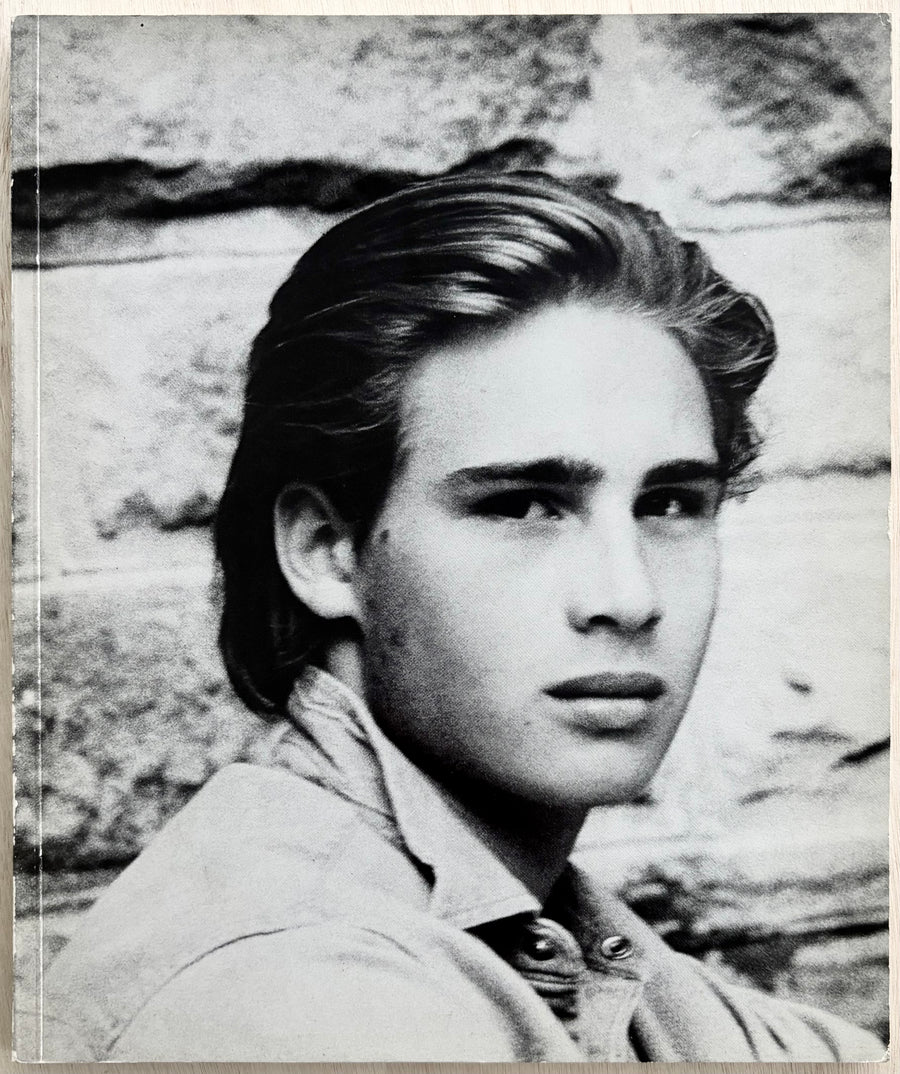 DAS AUGE, DIE GEDANKEN, UNENTWEGT WANDERND: FOTOGRAPHIEN 1980-1986, by Walter Pfeiffer