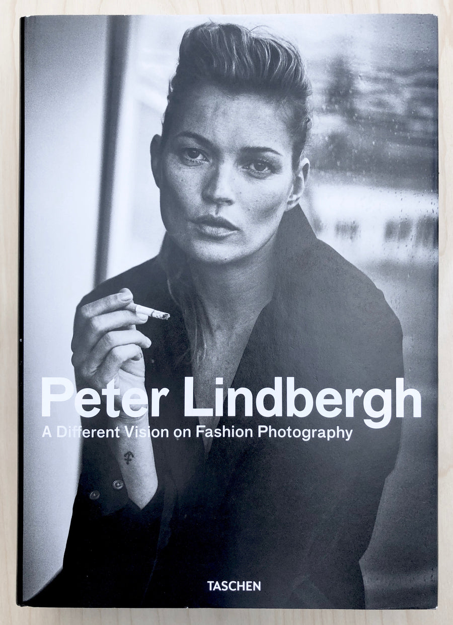 PETER LINDBERGH: A DIFFERENT VISION ON FASHION PHOTOGRAPHY by Thierry-Maxime Loriot